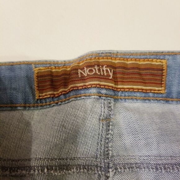 Atelier Notify Light Wash Jeans NWT Size 29 - Picture 5 of 5